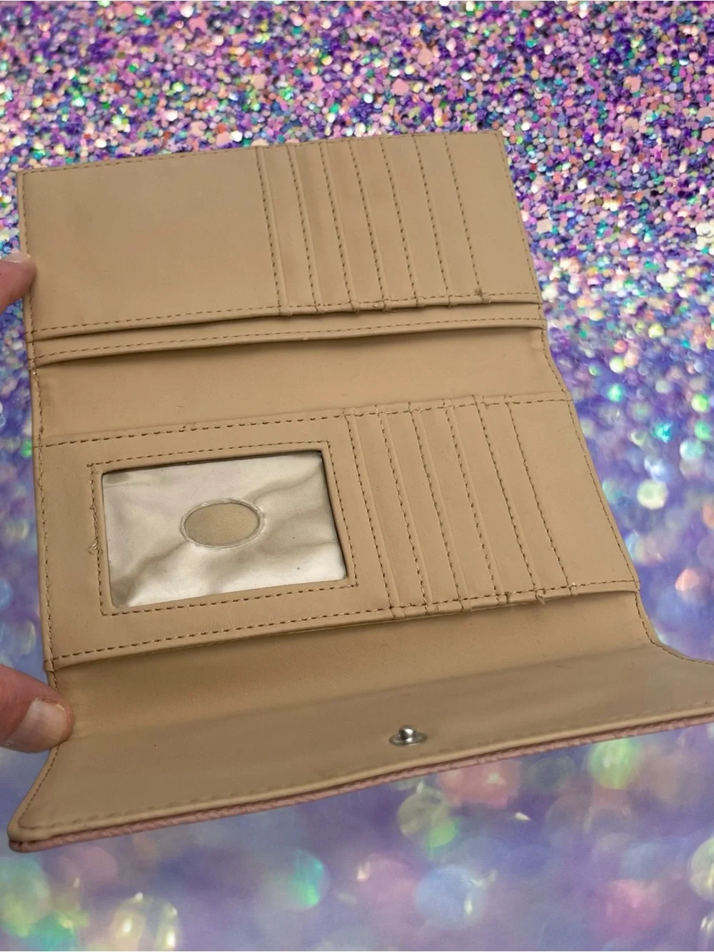 GUESS Bowie Debossed Logo Slim Clutch Wallet Dusty Pink Rose Petal